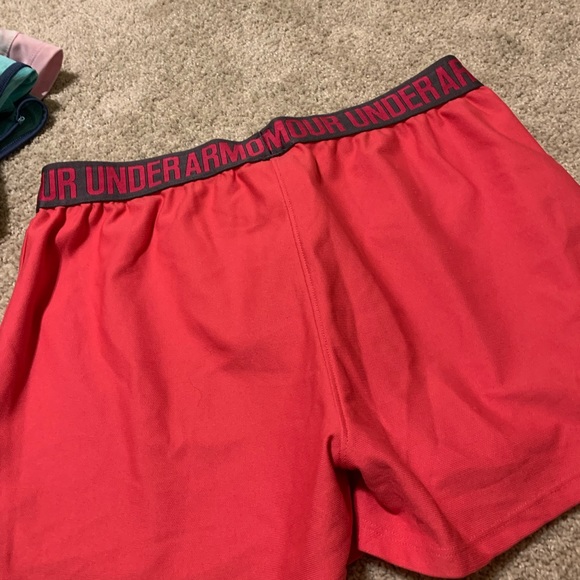 4/$25 Coral EUC Under Armour shorts - Picture 2 of 3
